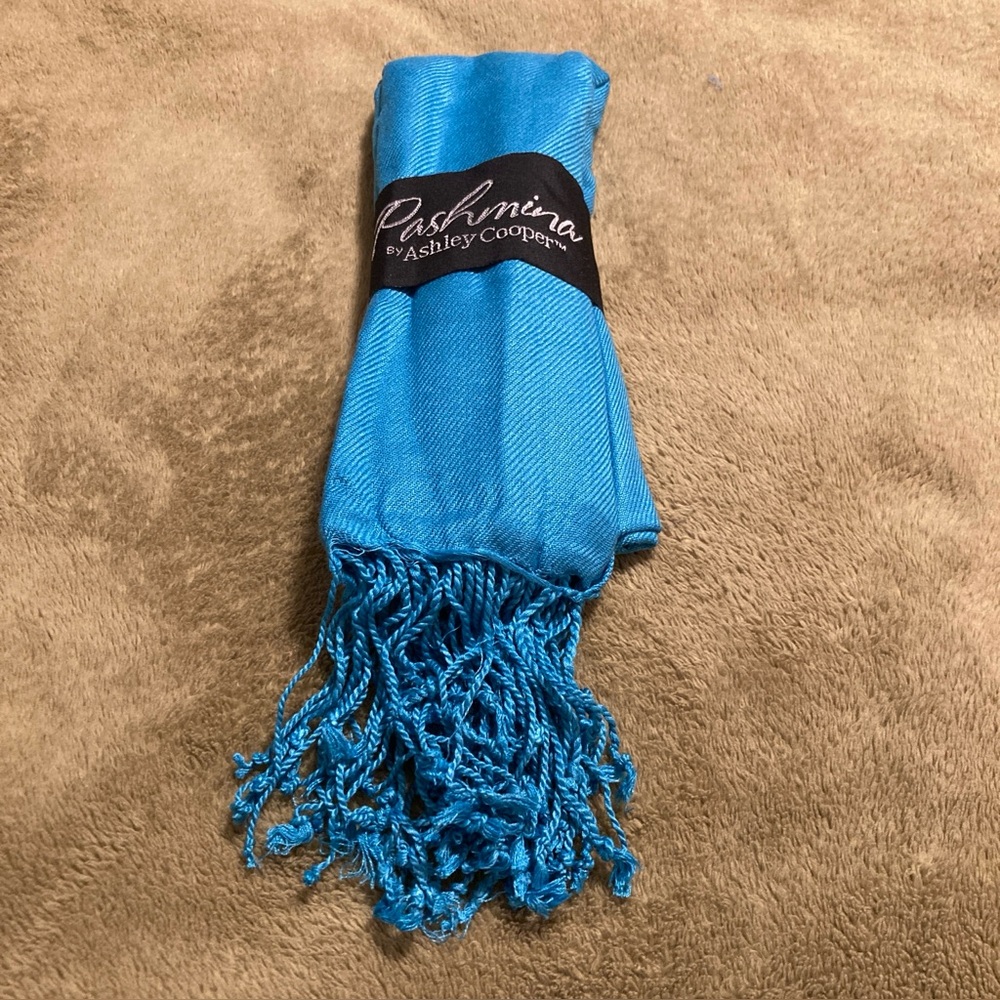 NWT Vintage Pashmina by Ashley Cooper Shawl Wrap Scarf